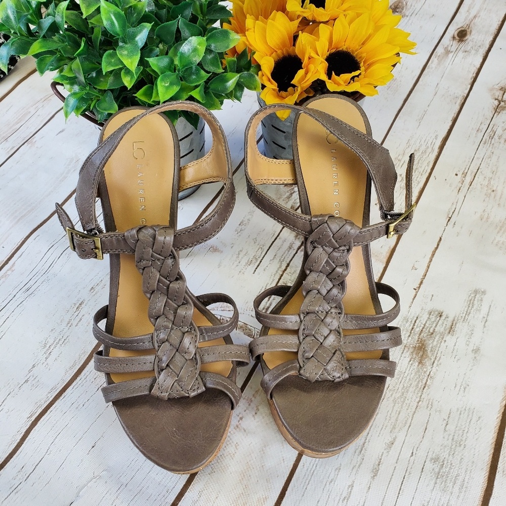 COPY - LC Lauren Conrad Platform Heels